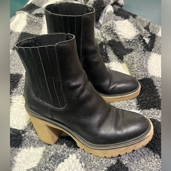 Dolce Vita Caster Black 3” Heeled Boots with Cream Sole - Picture 2 of 13